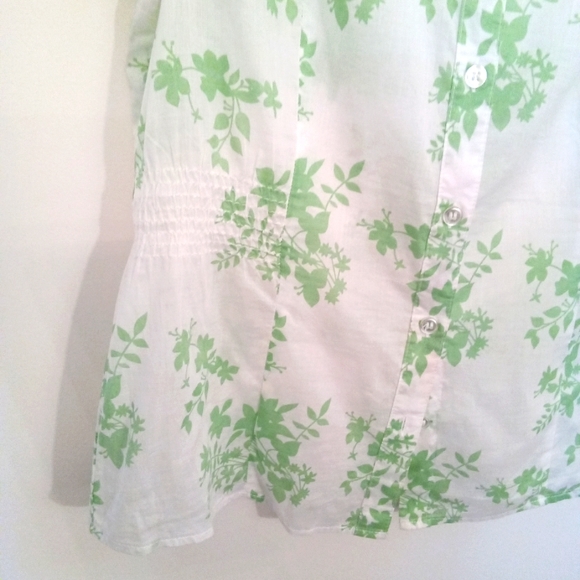 Cotton Short Sleeve Shirt with Spring Floral - Picture 7 of 10